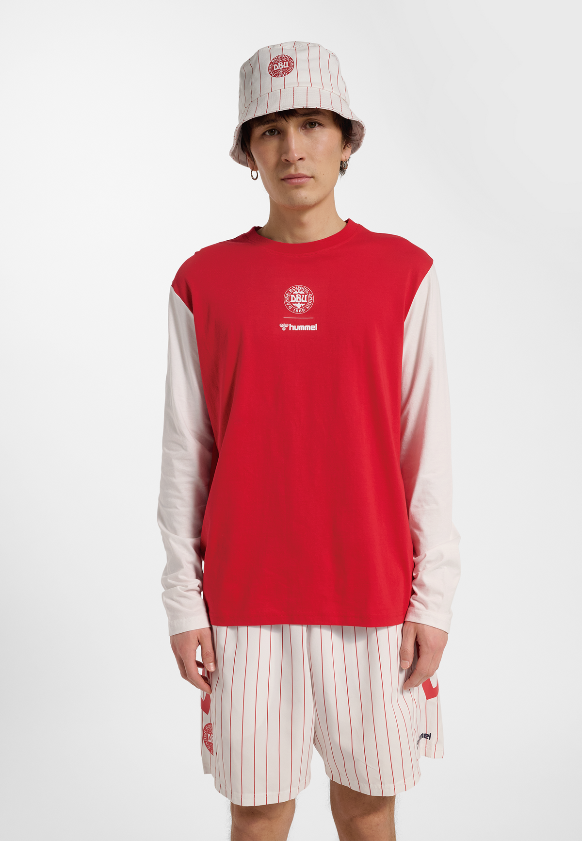 DBU 26 FAN RED-WHITE TEE LS