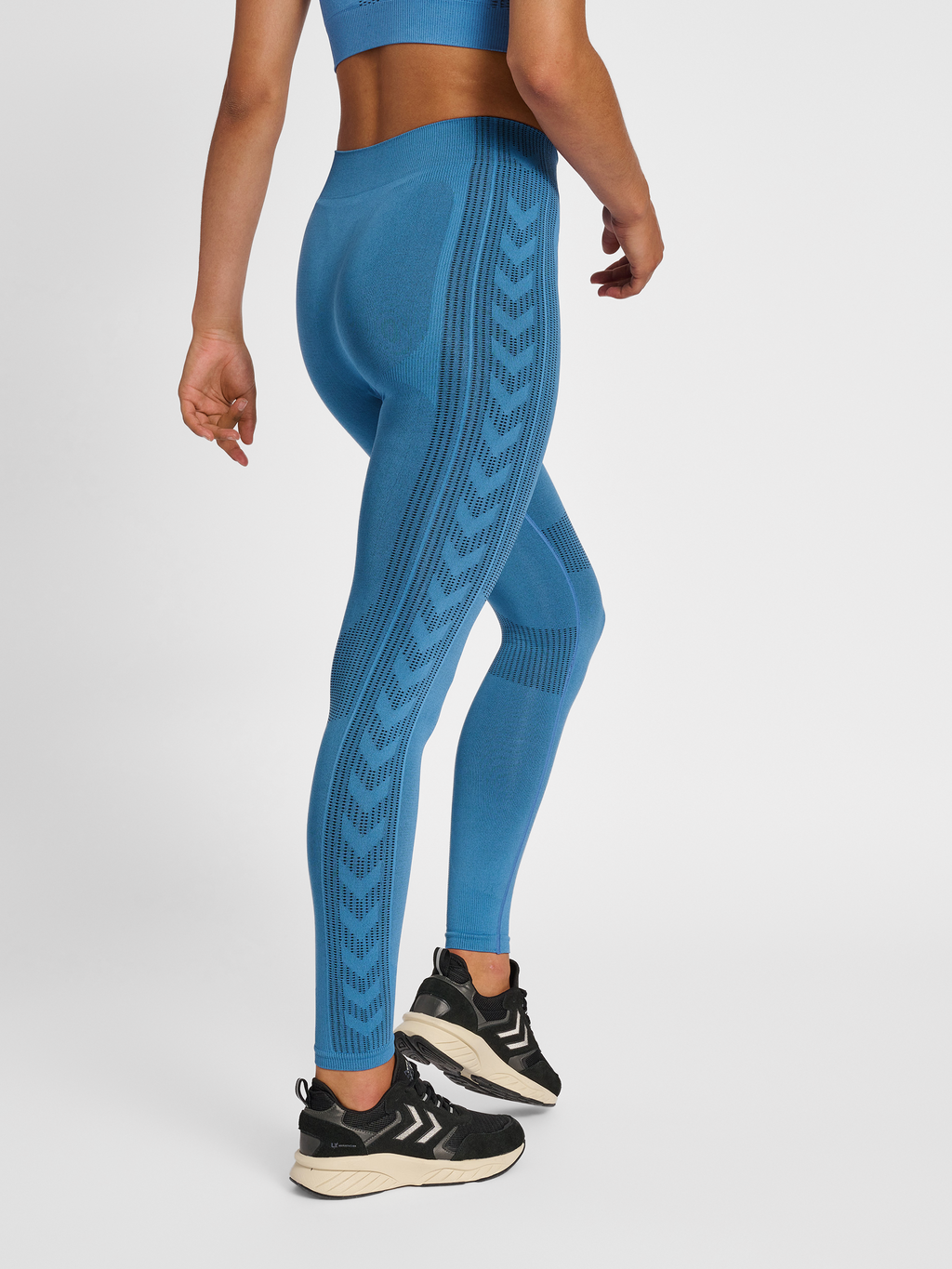 hmlMT SHAPING SEAMLESS MW TIGHTS