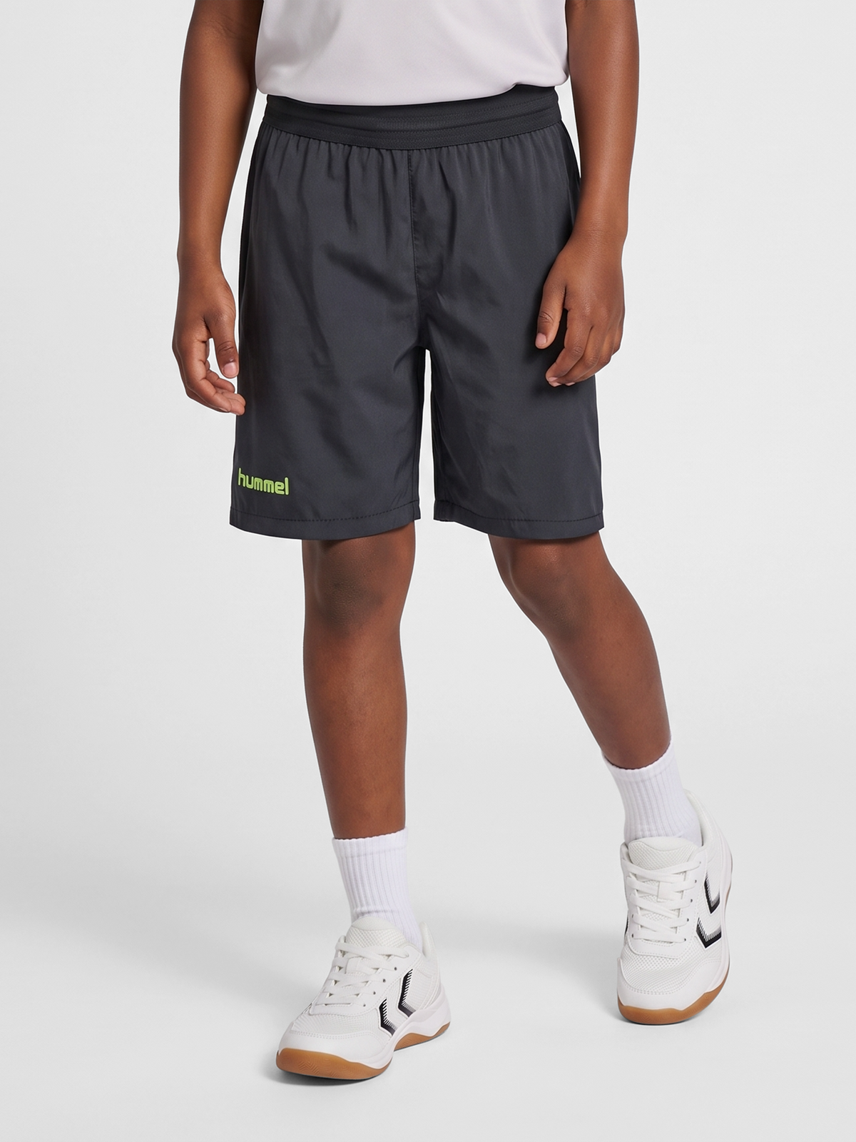 hmlBLAZE26 PRO TRAINING SHORTS KIDS