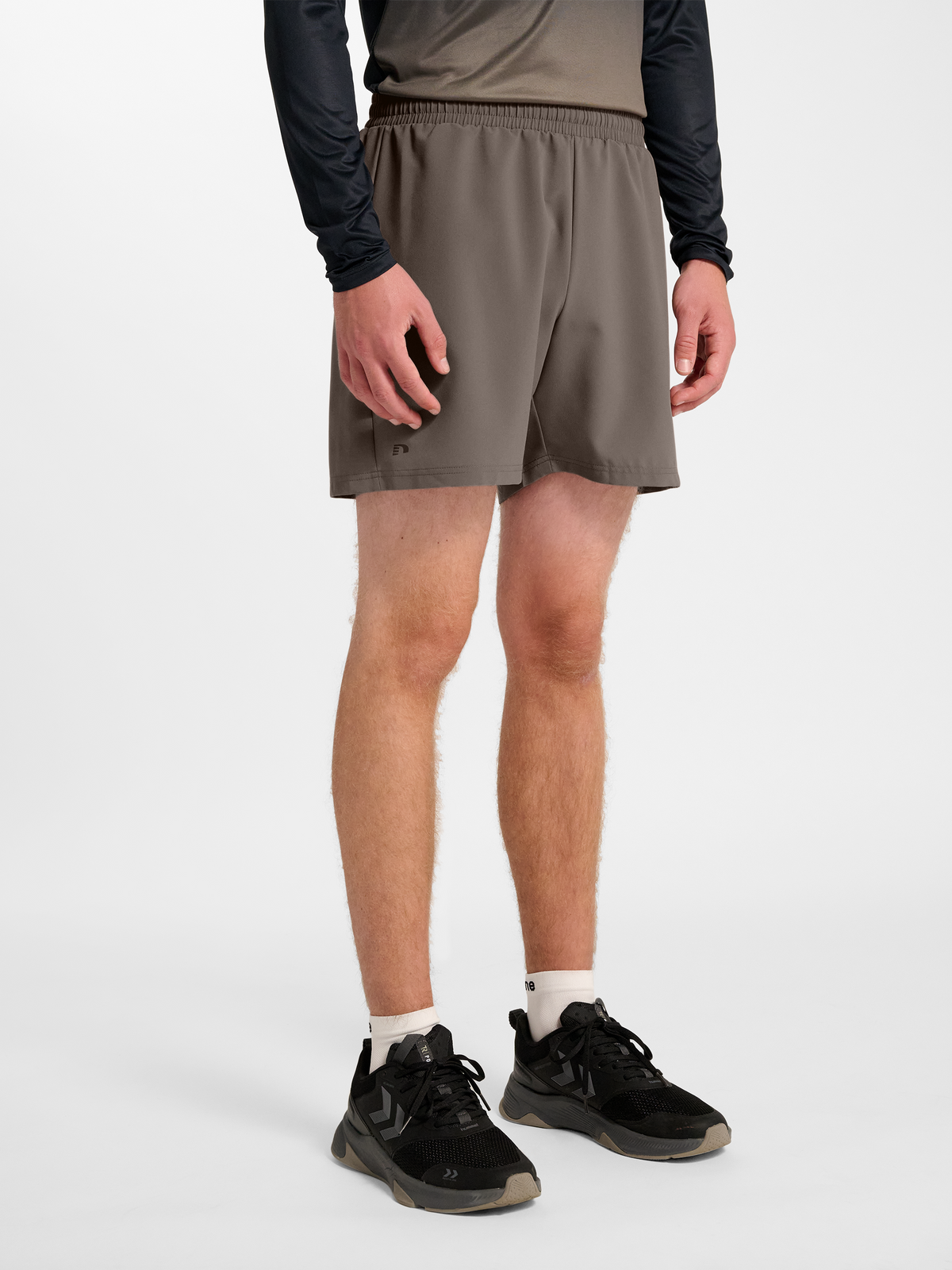 nwlMAX ZIP POCKET SHORTS