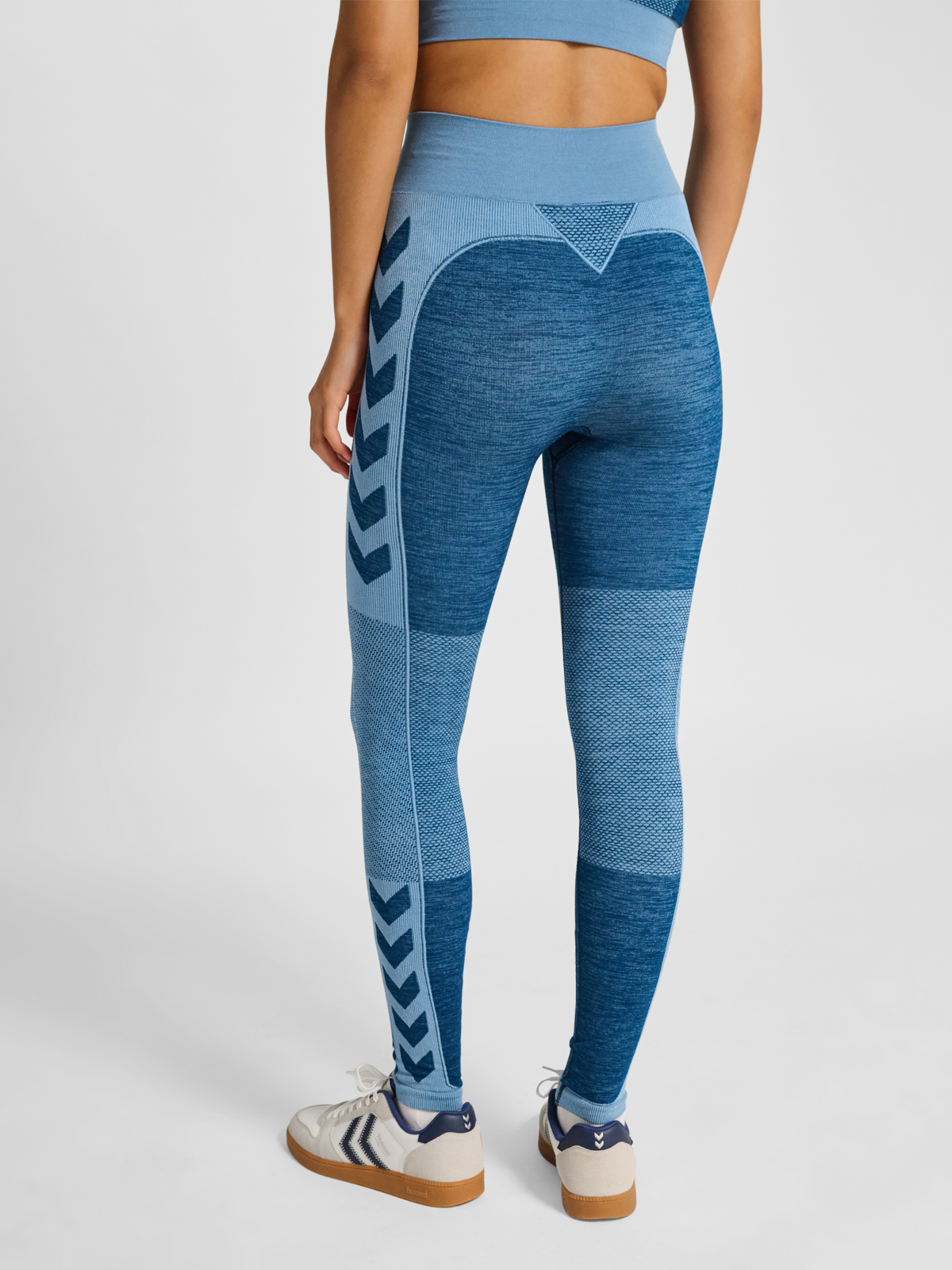 hmlCLEA SEAMLESS MID WAIST TIGHTS