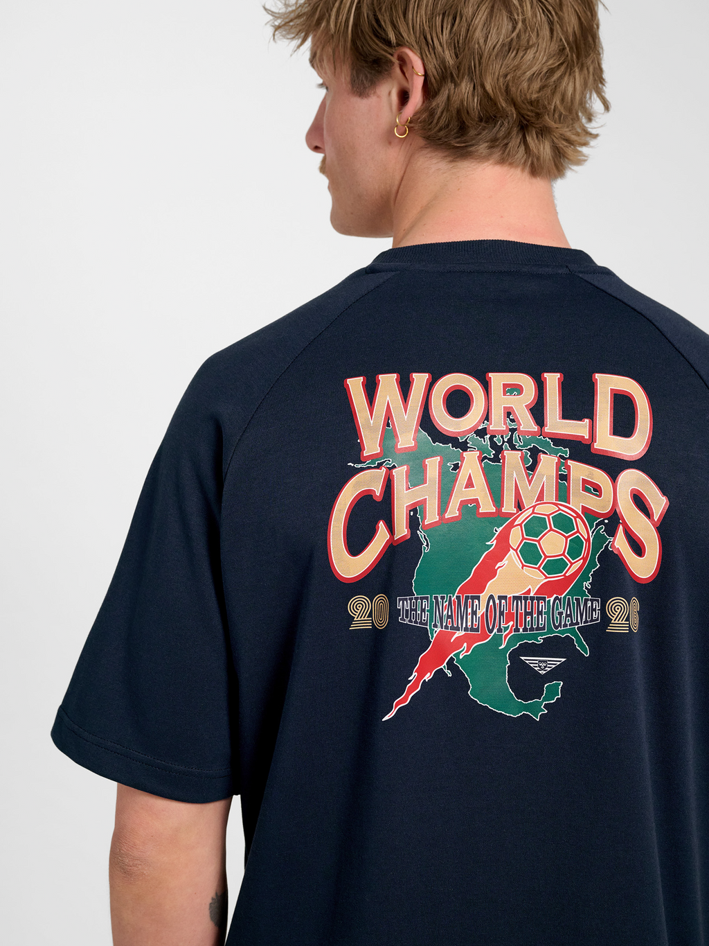 hmlWORLD 26 T-SHIRT S/S