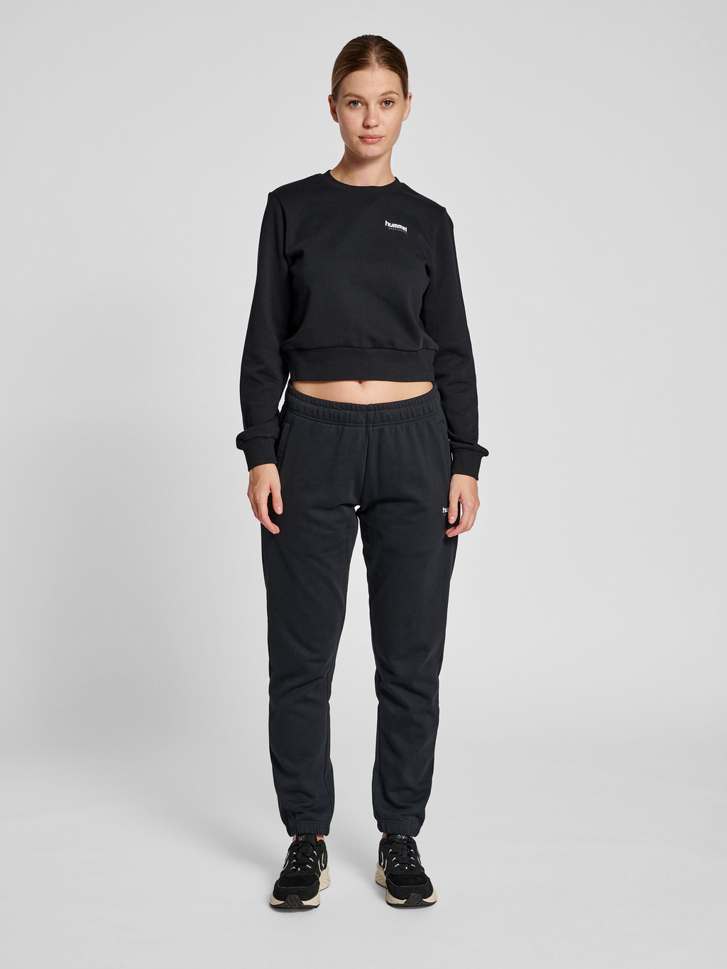 hmlLGC SHAI SHORT SWEATSHIRT