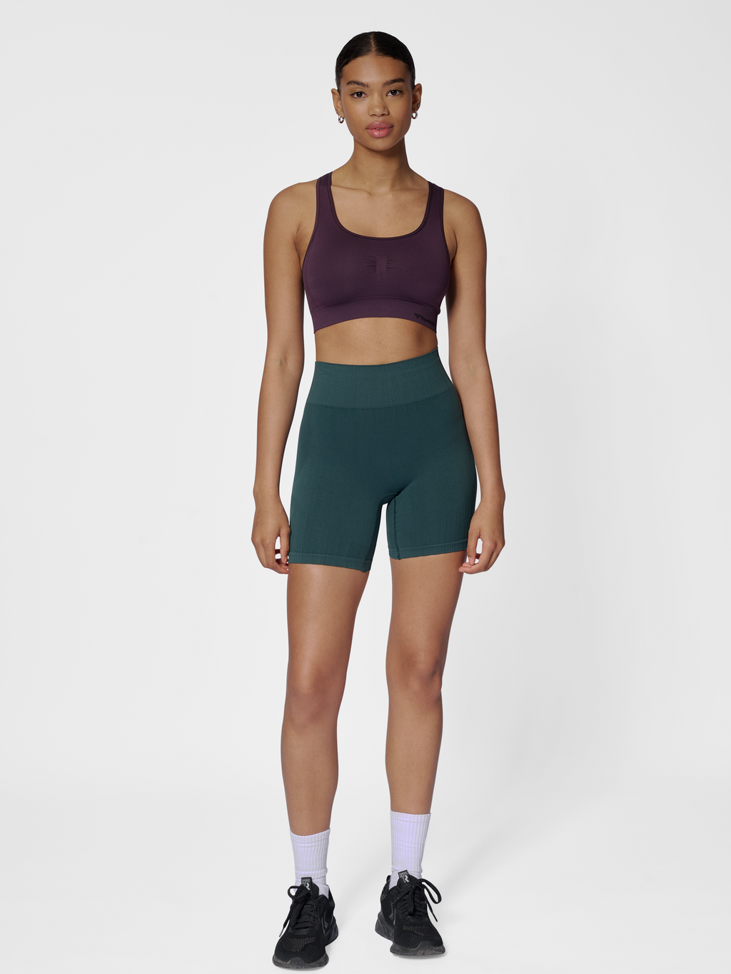 hmlMT DEFINE SEAML SCRUNCH SHORTS