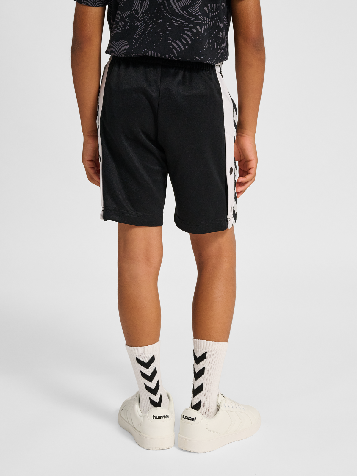 hmlJR CHEVRON SHORTS