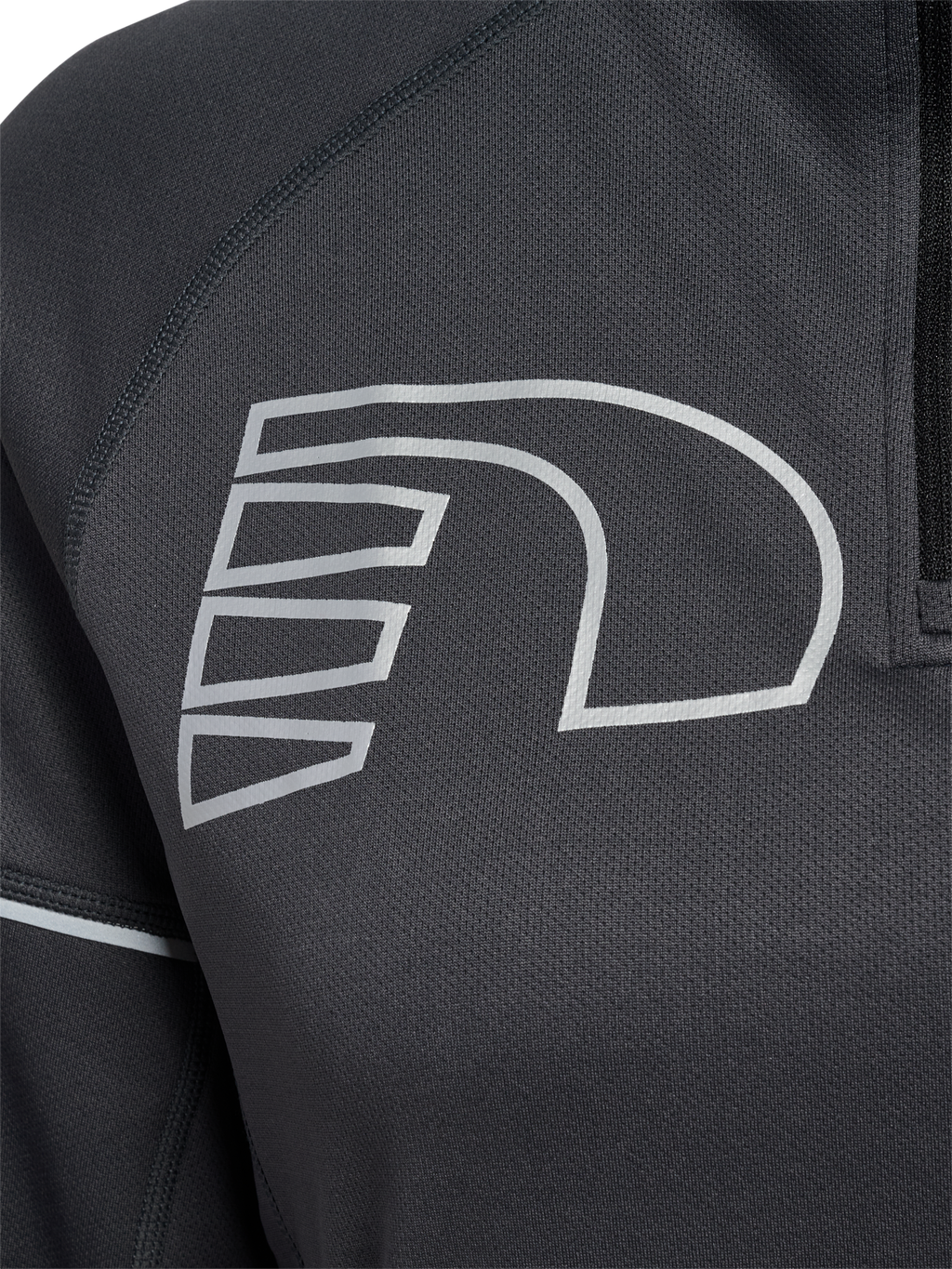 CORE ZIP NECK SHIRT