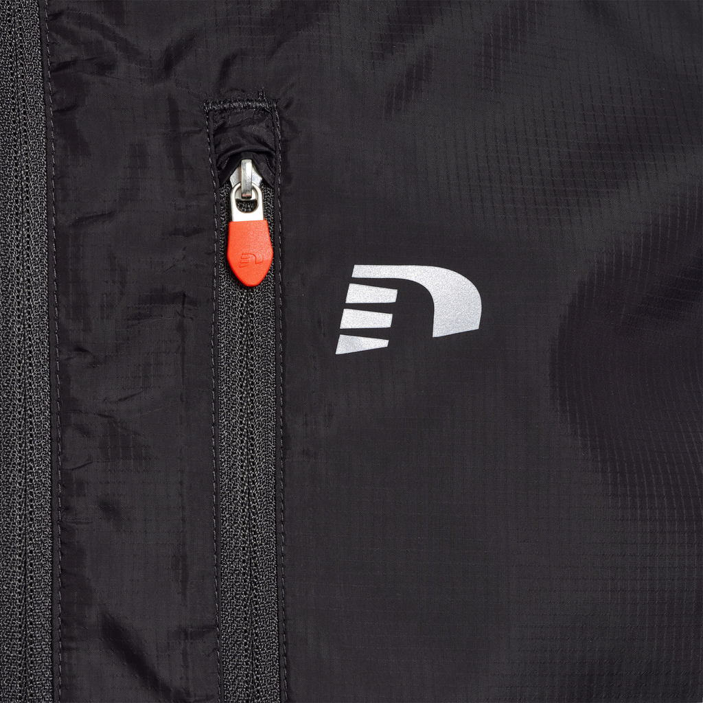 MEN PACKABLE TECH GILET