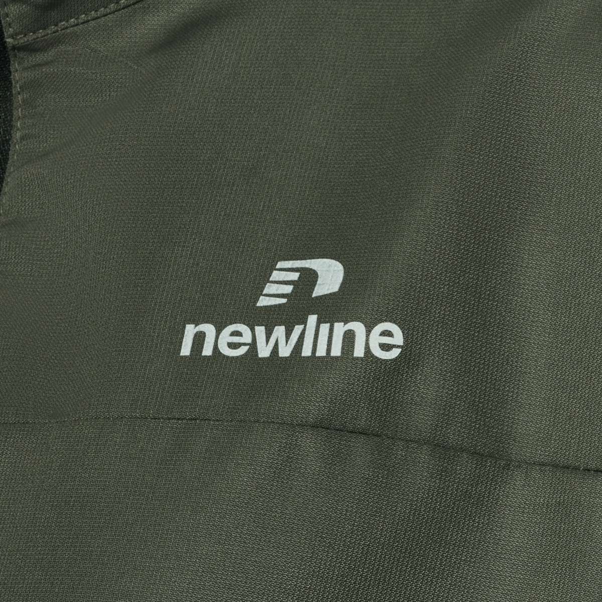 nwlBEAT JACKET WOMAN