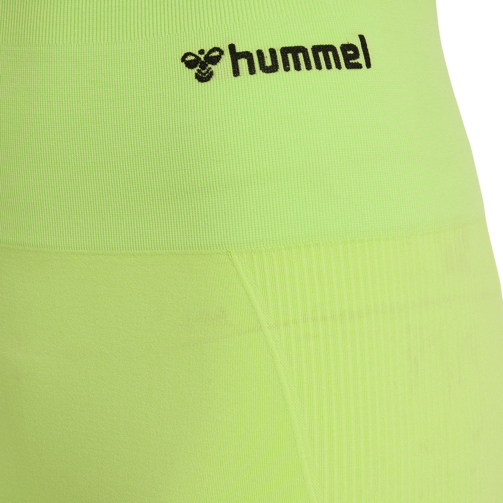 hmlTIF SEAMLESS SHORTS