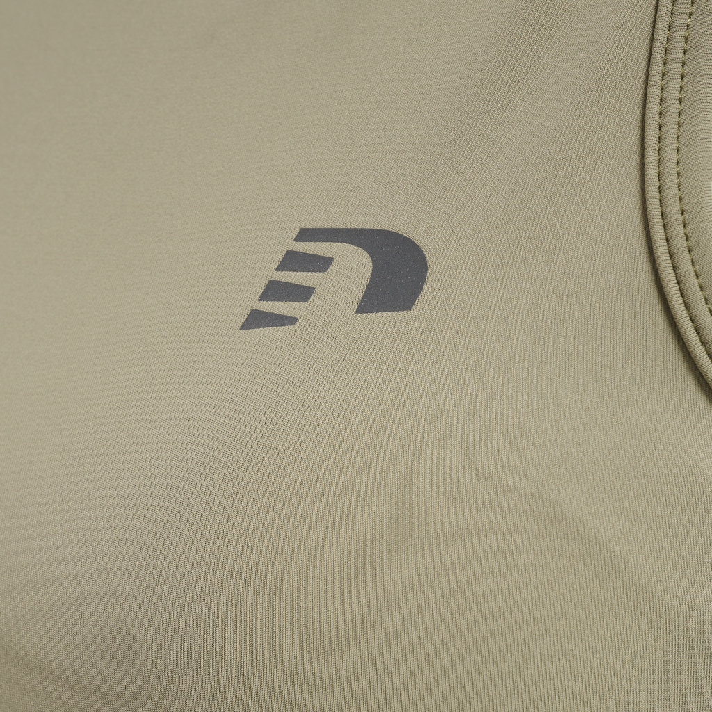WOMEN SPORTS TOP