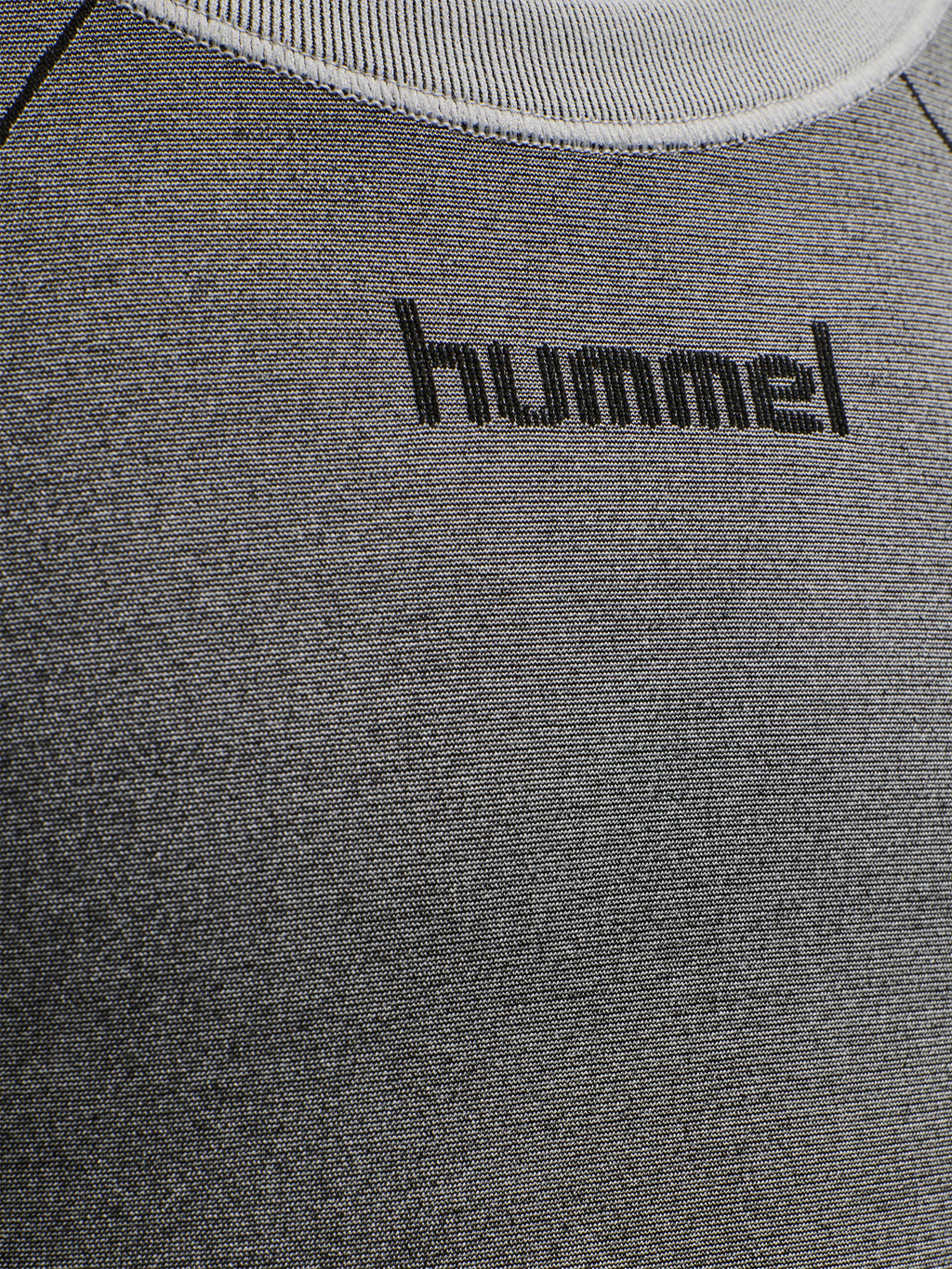 hmlMAX SEAMLESS T-SHIRT L/S