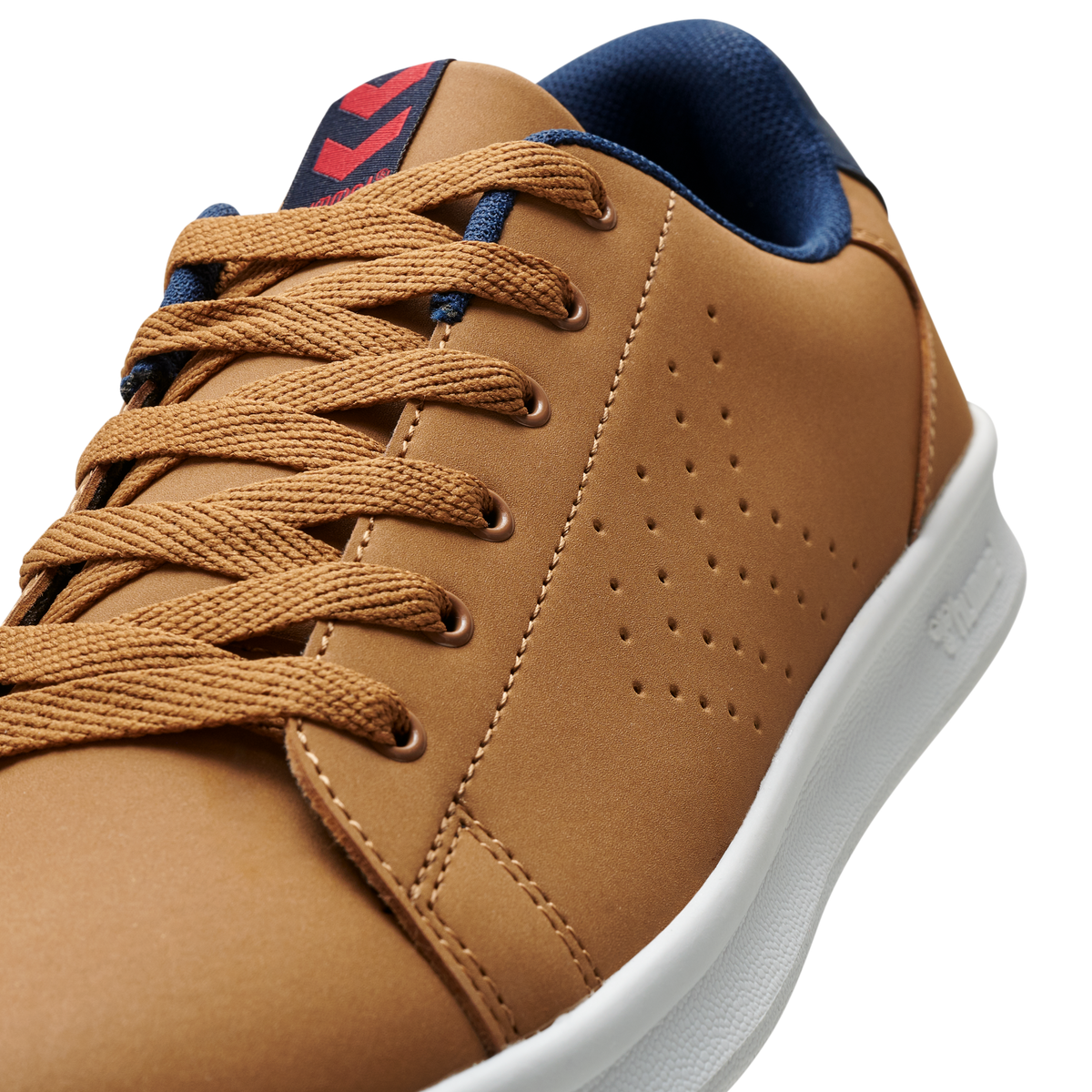 BUSAN SYNTH. NUBUCK
